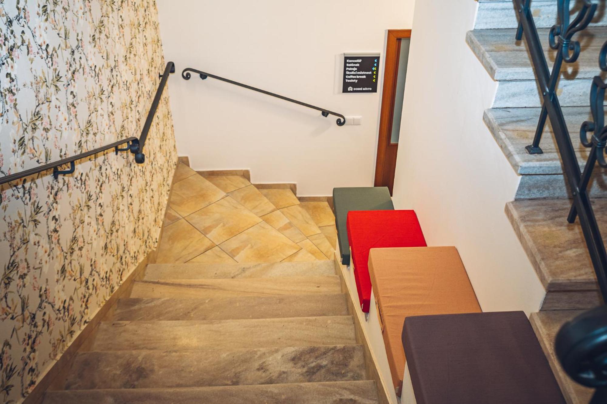 Hotel Dobre Misto Karniów Zewnętrze zdjęcie